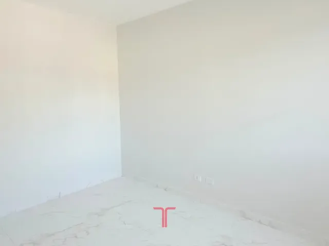 Casa com 105m² 2 quartos e 1 banheiro, à venda, no bairro Eucaliptos em Fazenda Rio Grande