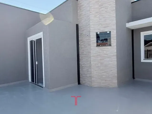 Casa com 105m² 2 quartos e 1 banheiro, à venda, no bairro Eucaliptos em Fazenda Rio Grande