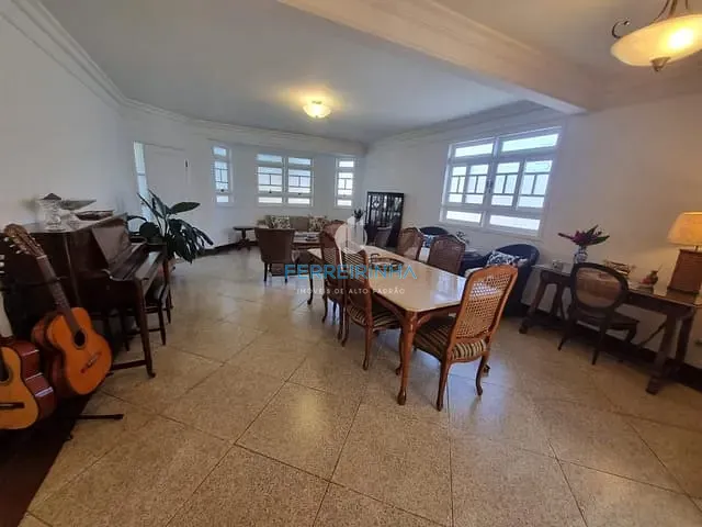 Casa com 400m² 4 quartos e 4 banheiros, à venda, no bairro Urbanova em São José dos Campos