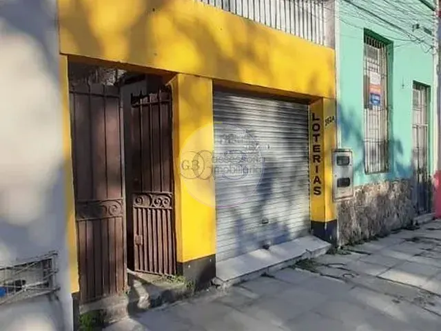 Casa à venda, no bairro Centro em Pelotas