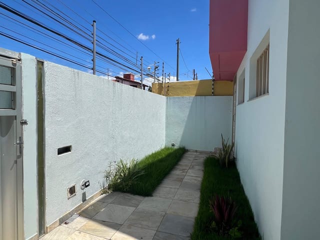 Casa 4 quartos e 1 banheiro, para alugar, no bairro Inácio Barbosa em Aracaju