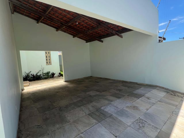 Casa 4 quartos e 1 banheiro, para alugar, no bairro Inácio Barbosa em Aracaju