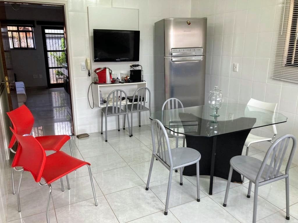 Casa, 4 quartos, 260 m² - Foto 12