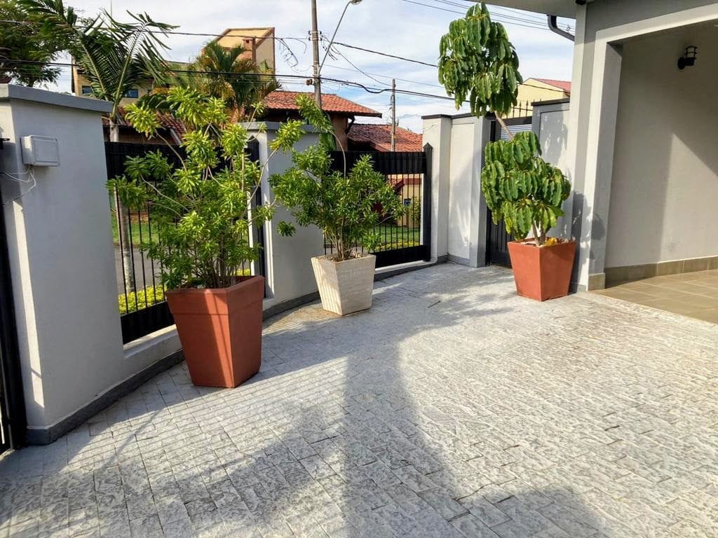 Casa, 4 quartos, 260 m² - Foto 2