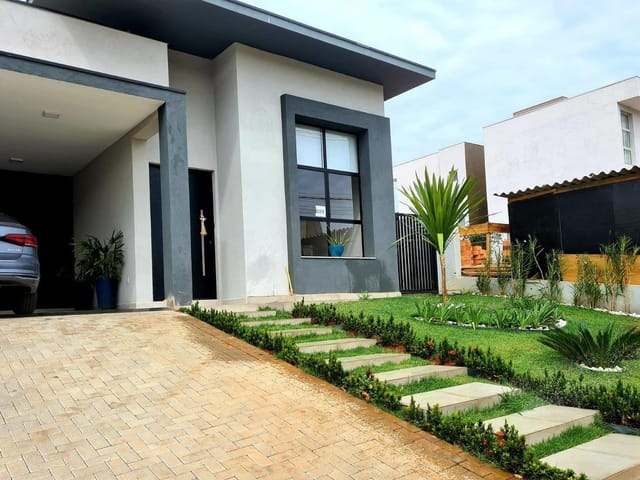 Casa com 480m² 3 quartos e 4 banheiros, à venda, no bairro reserva em Louveira