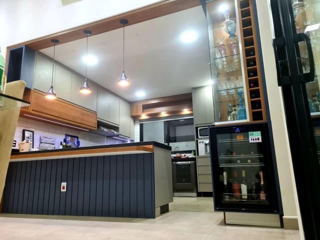 Casa com 480m² 3 quartos e 4 banheiros, à venda, no bairro reserva em Louveira
