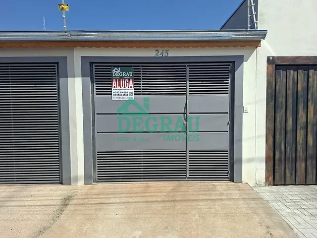 Casa 3 quartos e 1 banheiro, para alugar, no bairro Jardim Beija-Flor em Itapeva