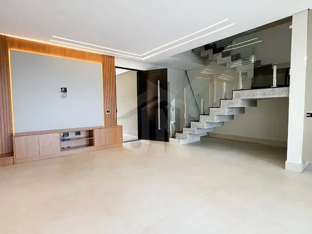 Casa com 340m² 5 quartos e 7 banheiros, à venda, no bairro Vila do Golf em Ribeirão Preto