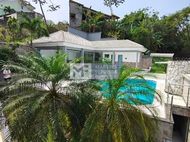 Casa com 600m² 4 quartos e 6 banheiros, para alugar, no bairro Freguesia (Jacarepaguá) em Rio de Janeiro