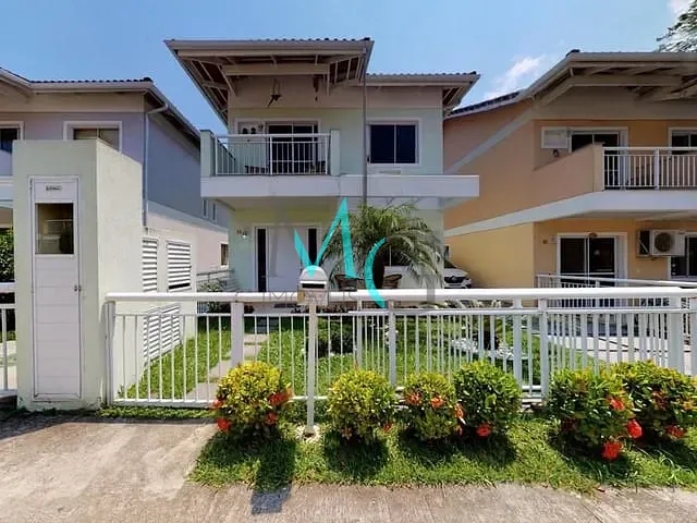 Casa 4 quartos e 3 banheiros, à venda, no bairro Freguesia (Jacarepaguá) em Rio de Janeiro