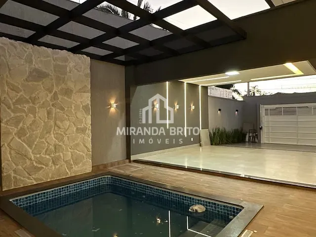Casa 4 quartos e 5 banheiros, à venda, no bairro Jardim Presidente em Goiânia
