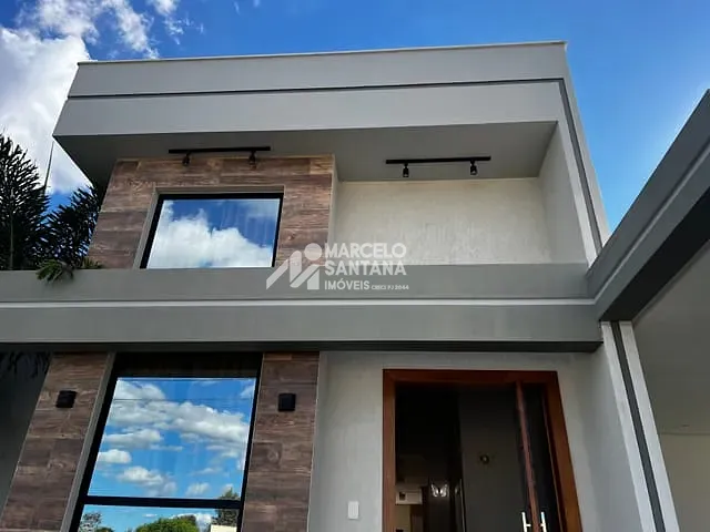 Casa com 800m² 5 quartos e 5 banheiros, à venda, no bairro Universidade em Vitória da Conquista
