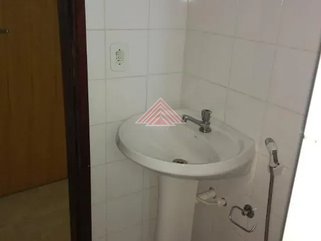 Casa com 100m² 1 quarto e 1 banheiro, para alugar, no bairro Vila Magini em Mauá