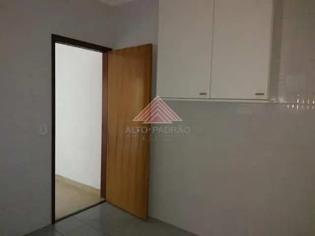 Casa com 100m² 1 quarto e 1 banheiro, para alugar, no bairro Vila Magini em Mauá