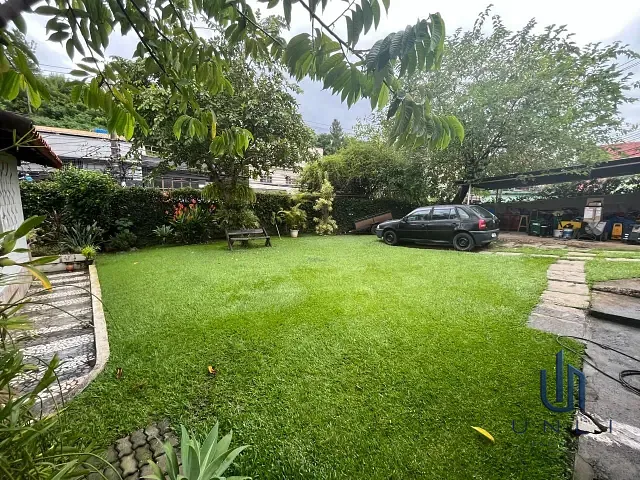 Casa 3 quartos e 1 banheiro, à venda, no bairro Retiro em Volta Redonda