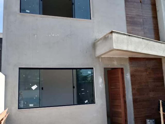 Casa 5 quartos e 3 banheiros, à venda, no bairro Recreio em Rio das Ostras