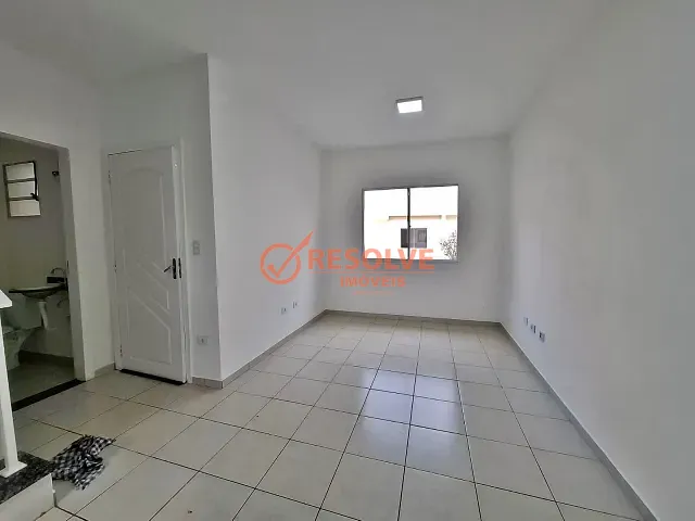Casa 2 quartos e 2 banheiros, à venda, no bairro Itapema em Guararema