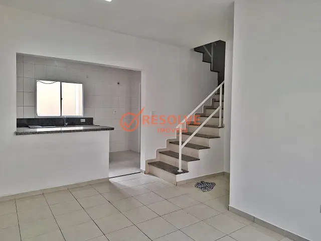 Casa 2 quartos e 2 banheiros, à venda, no bairro Itapema em Guararema