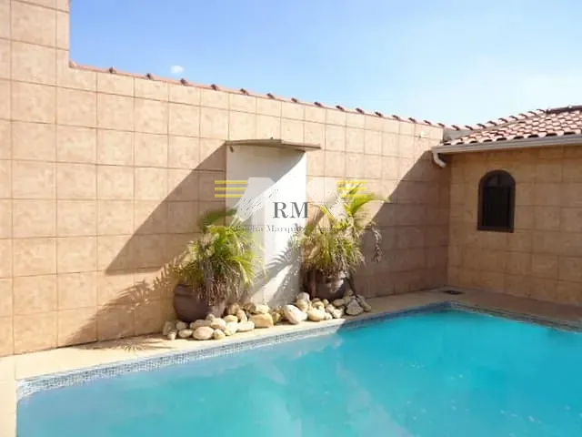 Casa com 530m² 4 quartos e 2 banheiros, à venda, no bairro Vila Frezzarin em Americana