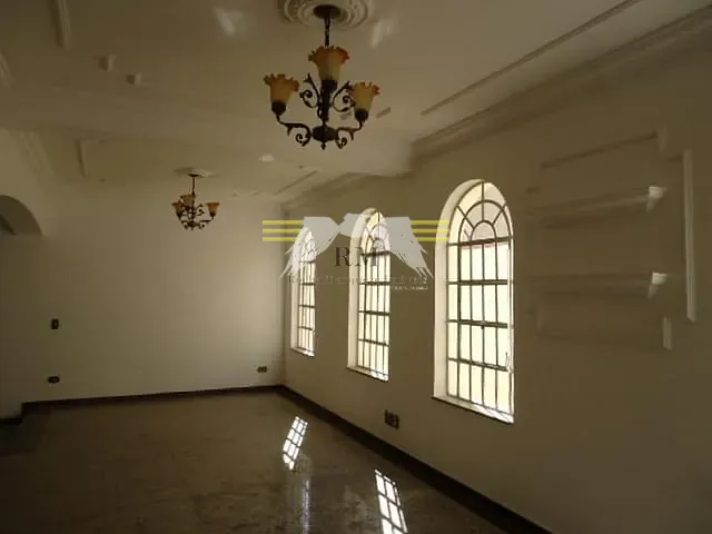 Casa com 530m² 4 quartos e 2 banheiros, à venda, no bairro Vila Frezzarin em Americana