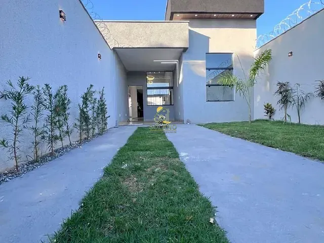 Casa com 182m² 3 quartos e 2 banheiros, à venda, no bairro Setor Barra da Tijuca em Goiânia