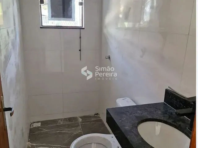 Casa 2 quartos e 2 banheiros, à venda, no bairro Nova Era em Juiz de Fora
