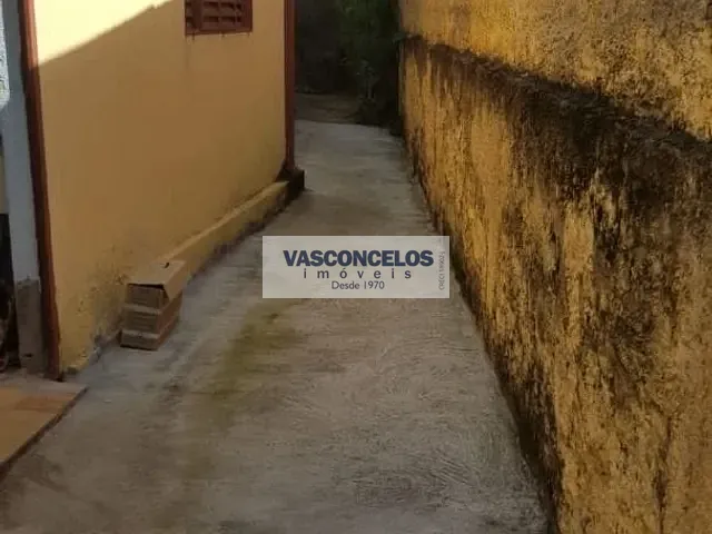 Casa com 175m² 2 quartos e 2 banheiros, à venda, no bairro Vila Maria em São José dos Campos