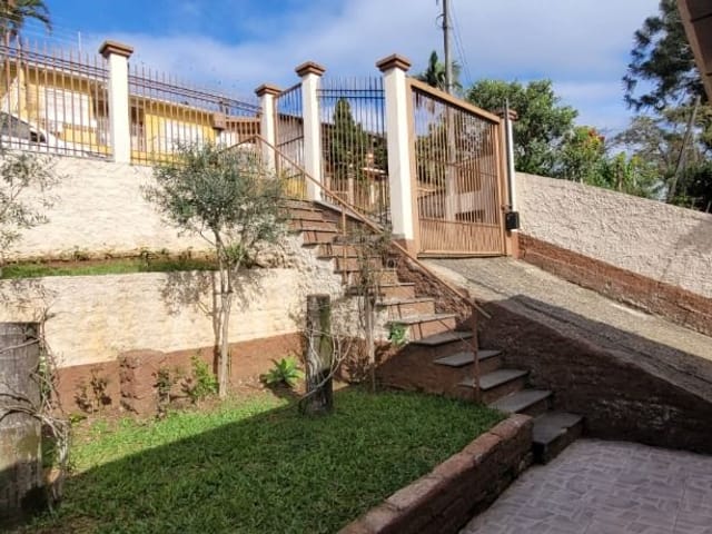 Foto do Casa - Casa com 2 dormitórios para alugar, Bairro Ouro Branco - Novo Hamburgo/RS | Imobiliária Weber RS Ltda