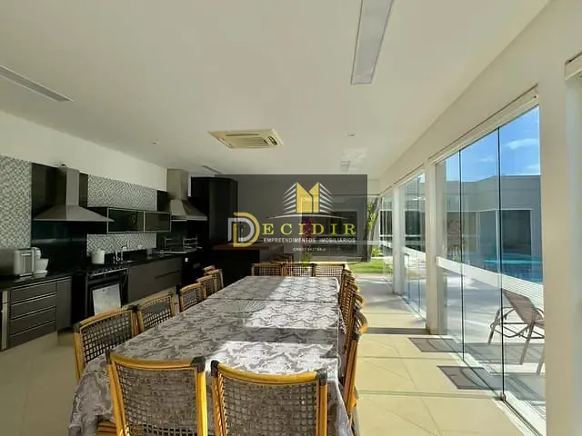 Casa com 1000m² 5 quartos e 7 banheiros, à venda, no bairro Jardim Acapulco em Guarujá