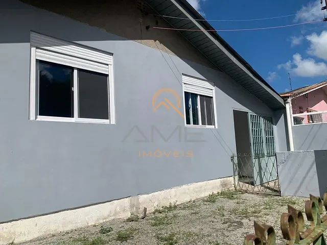 Casa 2 quartos e 1 banheiro, à venda, no bairro Fragata em Pelotas