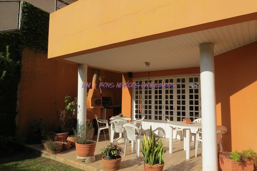 Casa à venda com 4 quartos, 300m² - Foto 39