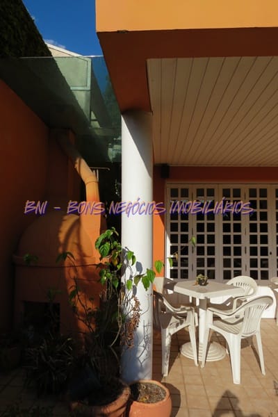 Casa à venda com 4 quartos, 300m² - Foto 40