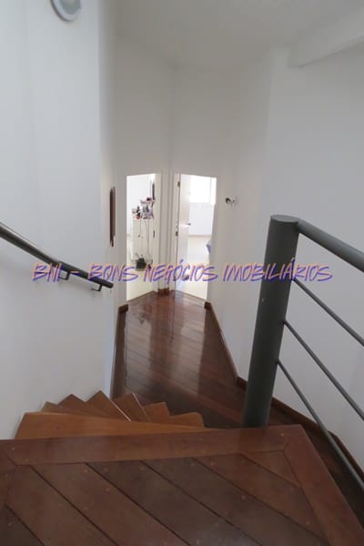 Casa à venda com 4 quartos, 300m² - Foto 30
