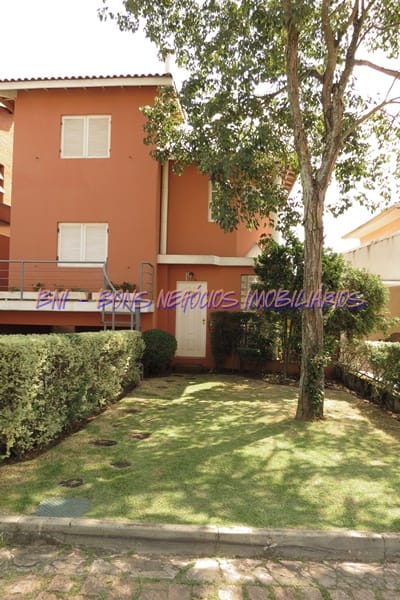 Casa à venda com 4 quartos, 300m² - Foto 2