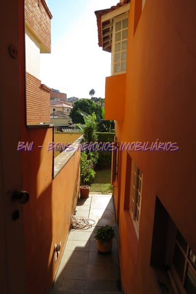 Casa à venda com 4 quartos, 300m² - Foto 36
