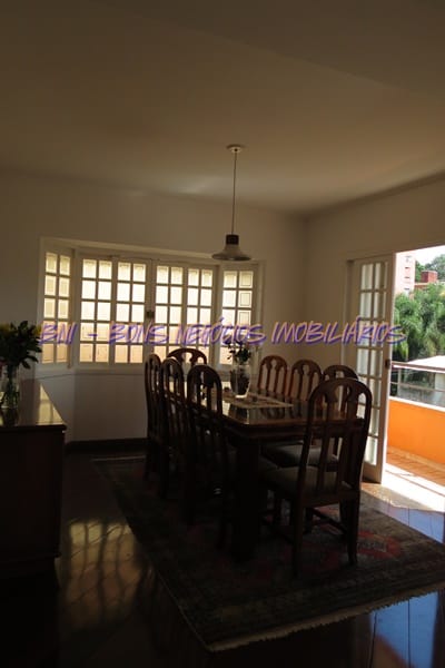 Casa à venda com 4 quartos, 300m² - Foto 6