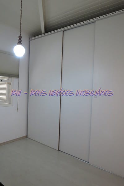 Casa à venda com 4 quartos, 300m² - Foto 27
