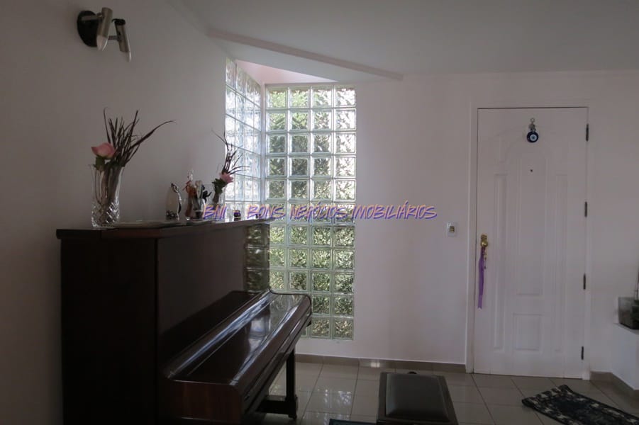 Casa à venda com 4 quartos, 300m² - Foto 33