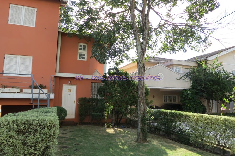 Casa à venda com 4 quartos, 300m² - Foto 46