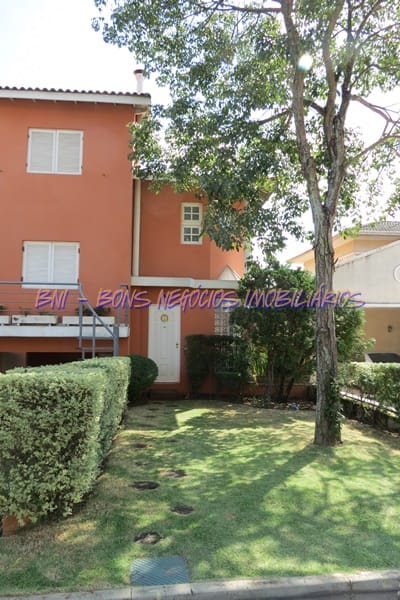 Casa à venda com 4 quartos, 300m² - Foto 3