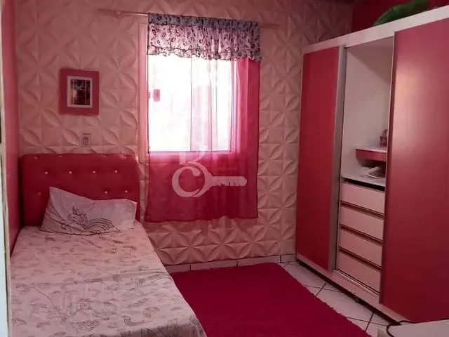 Casa com 180m² 5 quartos e 3 banheiros, à venda, no bairro parque guarus em campos dos goyytacazes