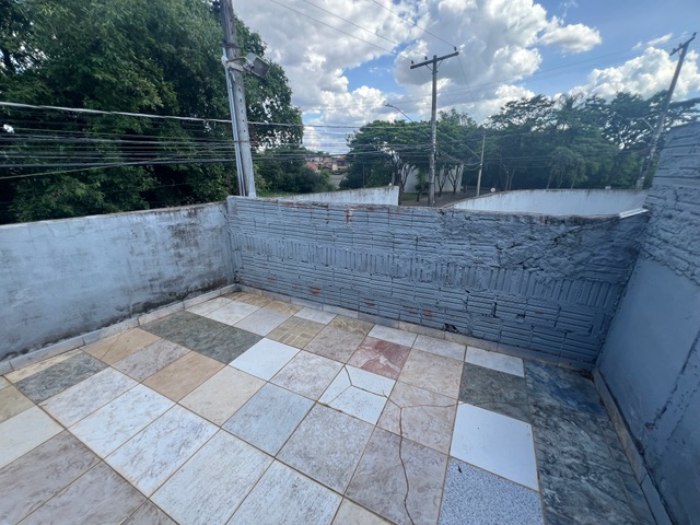 Casa com 299m² 3 quartos e 2 banheiros, para alugar, no bairro Parque Orlanda II em Piracicaba