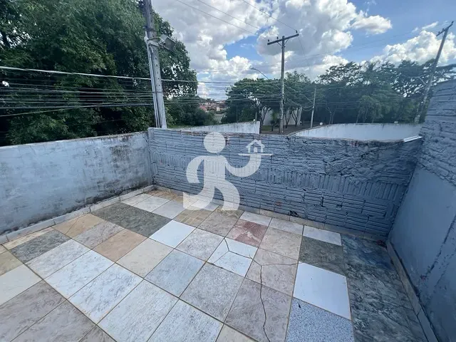 Casa com 299m² 3 quartos e 2 banheiros, para alugar, no bairro Parque Orlanda II em Piracicaba