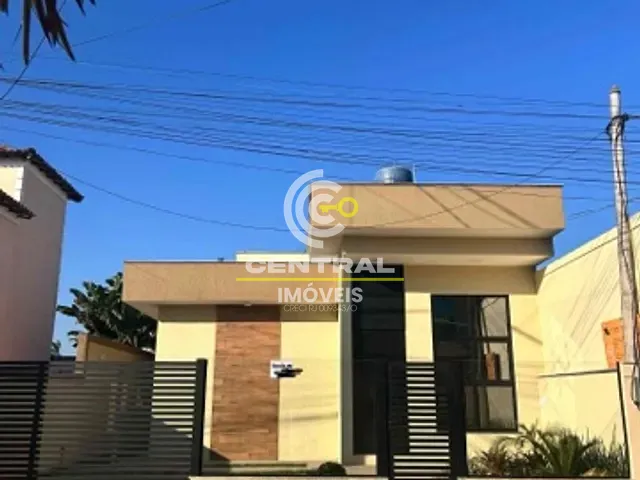 Casa 3 quartos e 2 banheiros, à venda, no bairro Ampliação em Itaboraí