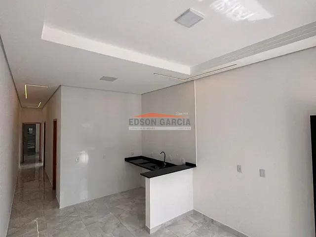 Casa 2 quartos e 1 banheiro, à venda, no bairro Jardim Santa Madre Paulina em Sorocaba