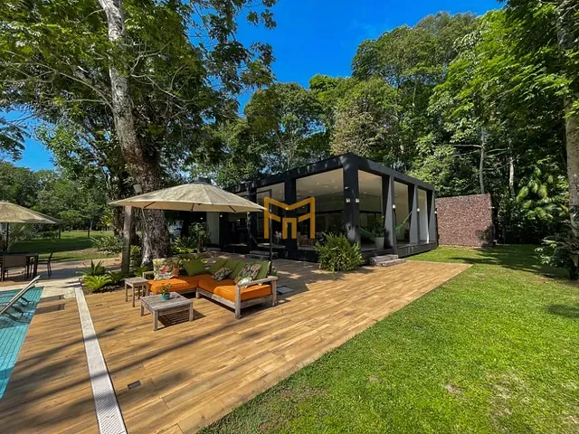 Casa com 11500m² 3 quartos e 5 banheiros, à venda, no bairro Benfica em Benfica