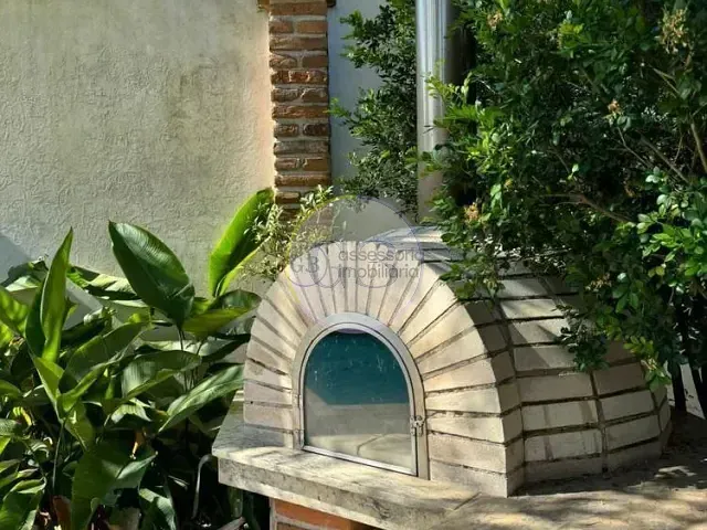 Sobrado 3 quartos e 3 banheiros, à venda, no bairro Laranjal em Pelotas