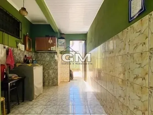 Casa com 468m² 3 quartos e 2 banheiros, à venda, no bairro Vila Virgínia em Ribeirão Preto