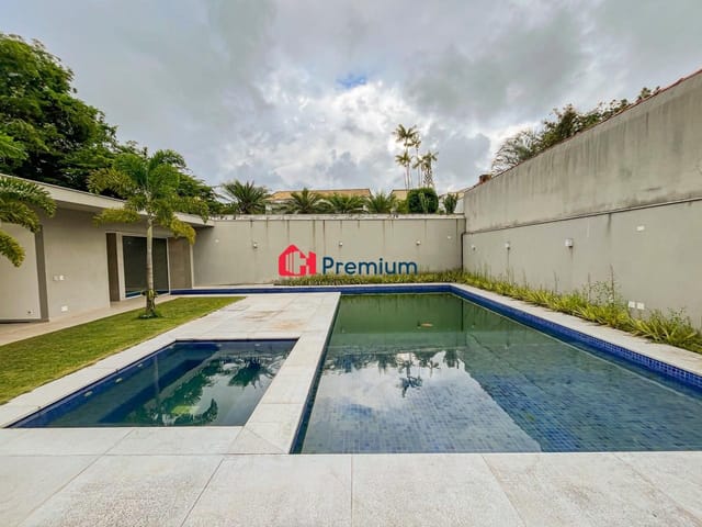 Casa 5 quartos e 8 banheiros, à venda, no bairro Barra da Tijuca em Rio de Janeiro