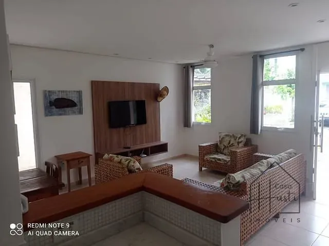 Casa 3 quartos e 3 banheiros, à venda, no bairro Maresias em São Sebastião